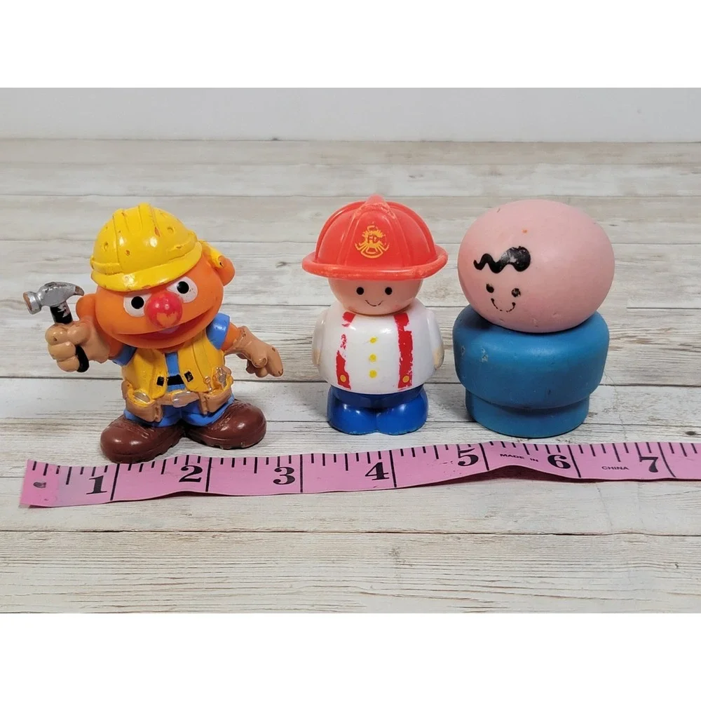 Vintage 1970s Fisher Price Little People Construction Man Figures Ernie‎ Bald